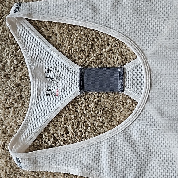 Under Armour white tank top, size L - Picture 2 of 8
